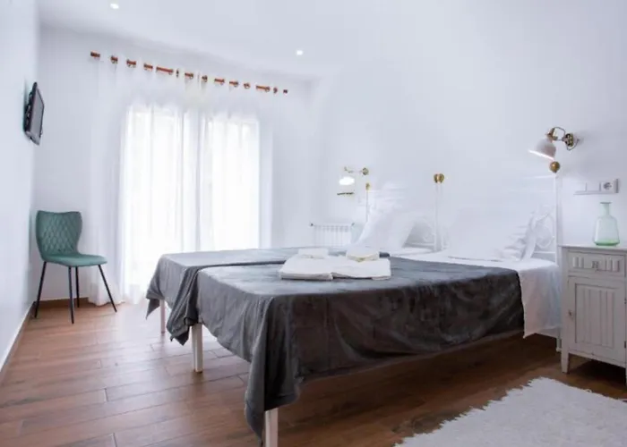 Quinta Do Vale Vendeiro Holiday home *